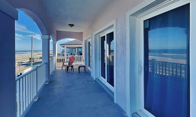 Flagler Beach Cottage | Wave Runner