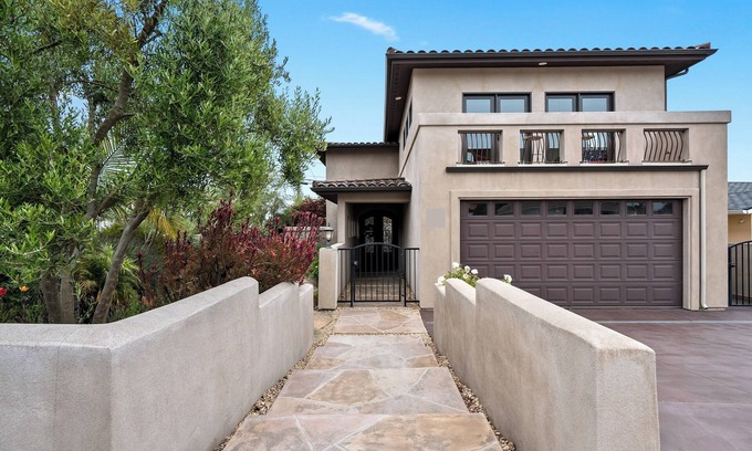 Grover Beach House | Wave Watcher 4-bedroom house in Grover Beach