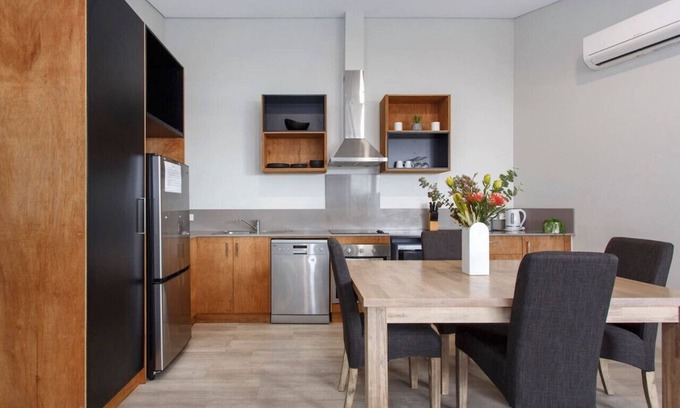 Beckenham Apartment | Waverley apartment C-one bedroom, wifi available