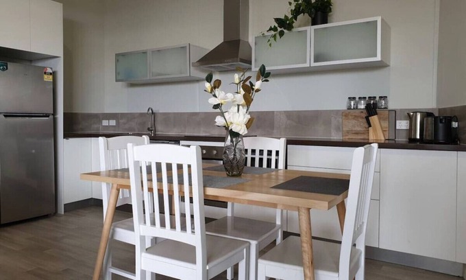 Beckenham Apartment | Waverley apartment E-one bedroom, wifi available