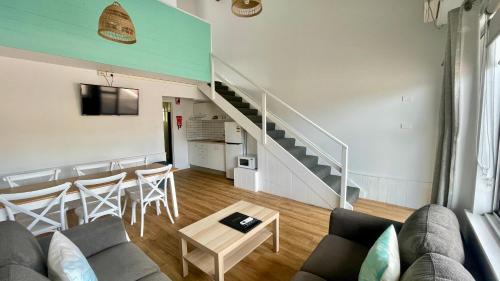 Tarcoola Beach Hotel | Waves Geraldton