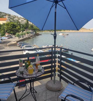 Lukovo Apartment | WaveWhisper