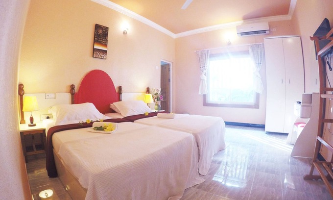 Himmafushi House | Wavoe Inn Guest House, Pearl Of Kaafu Atoll