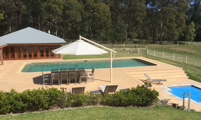 North Nowra Apartment | Waymount Farm Luxury Escape for families, couples and pets.