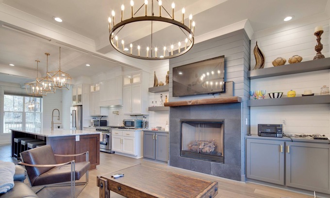 Clyde House | Waynesville House: Fire Pit + Mountain Views!
