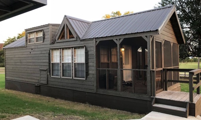 Waynoka Cabin | Waynoka Lil' Lodge One