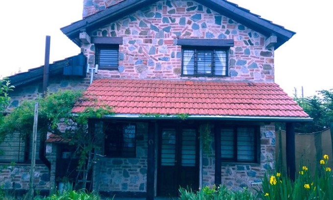 Villa Giardino House | Wayra Waka