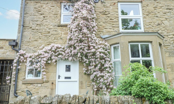 Edmundbyers Cottage | WAYSIDE COTTAGE, character holiday cottage in Edmundbyers