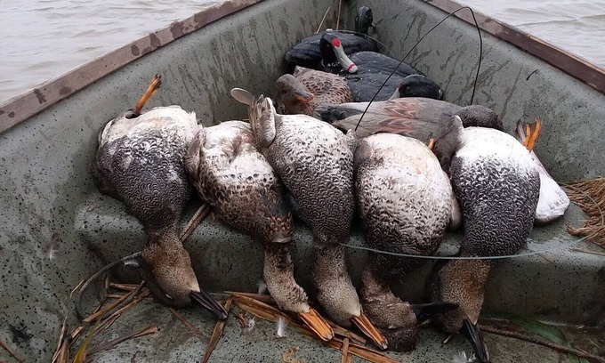 Empire House | WB Outfitters Fishing and Hunting Lodge-Entire House