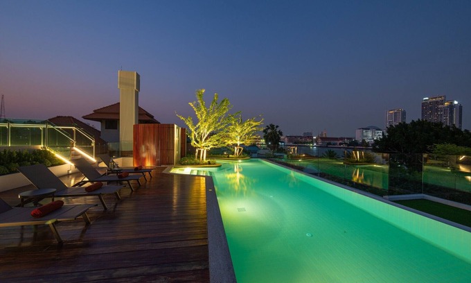 Bang Phlat Hotel | We Hotel Riverfront