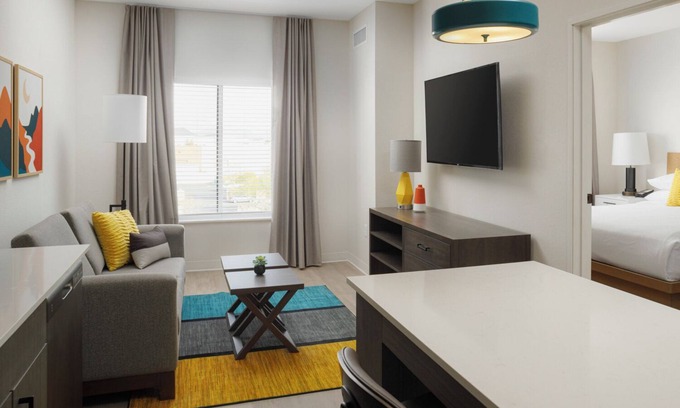 Secret Cove Hotel | We offer you more choices with flexible Lodging.