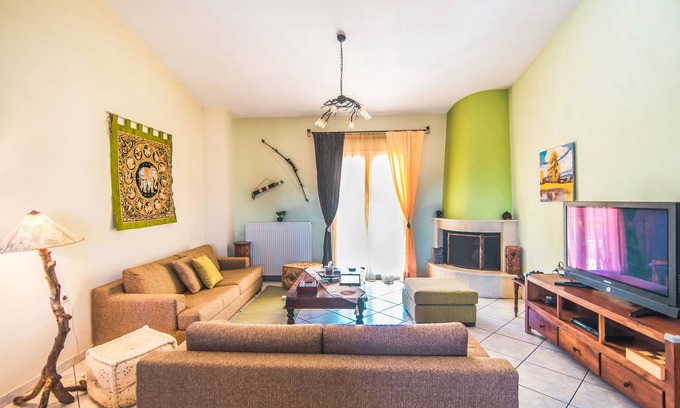 Kastania Apartment | We welcome you to our spacious "ALKINOI" Apartment.