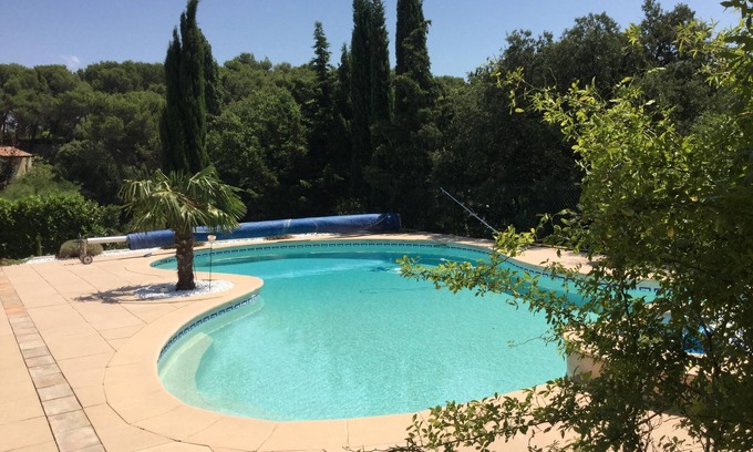 Aurons House | We will welcome you in a typical village in the heart of Provence
