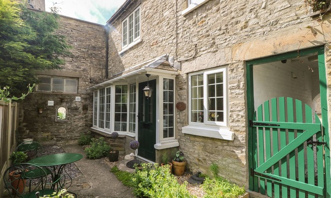 Middleham Cottage | Wedgewood Cottage