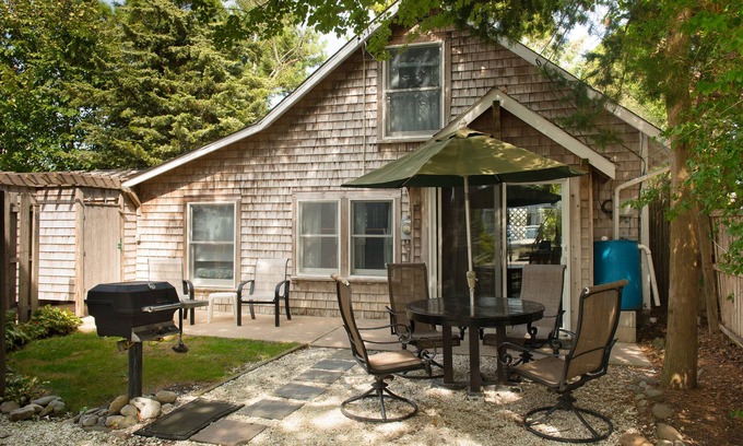 Beach Haven Cottage | Weekly and Monthly Rental Available in Cozy, Backyard Cottage