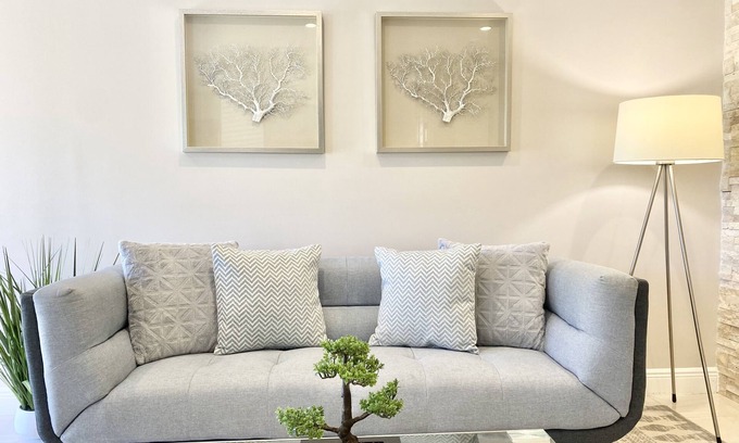 Pompano Beach Apartment | WEEKLY or MONTH TO MONTH LUXURY VACATION RENTAL - AP1