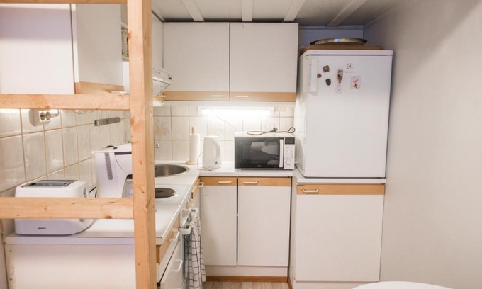 Ullanlinna Apartment | WeHost Huvilakatu 26