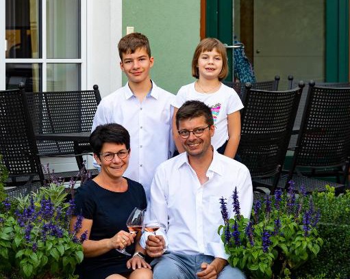 Großriedenthal House | Weingut Familie Bauer