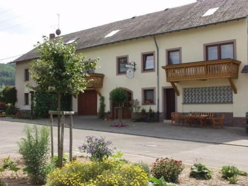 Oberemmel Apartment | Weingut-Ferienwohnungen Lorenz - nur Urlaubsgäste