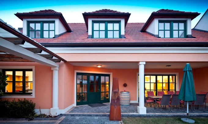 Gedersdorf Bed & Breakfast | Weingut und Gästehaus Berger