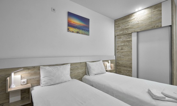 Burgas Center Apartment | Weiss Estate by EstateAutomata