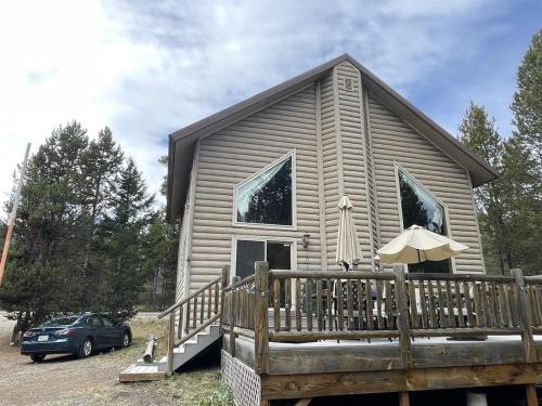 Island Park Apartment | Welcome INN - Cozy family cabin in Island Park ID