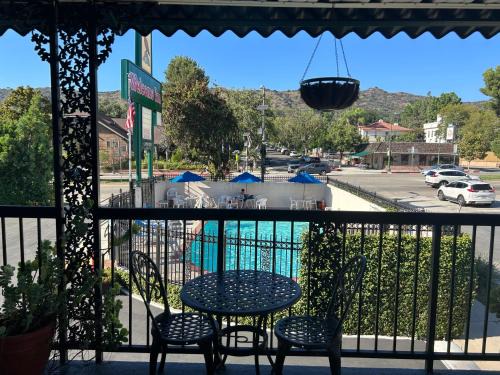 Eagle Rock Hotel | Welcome Inn