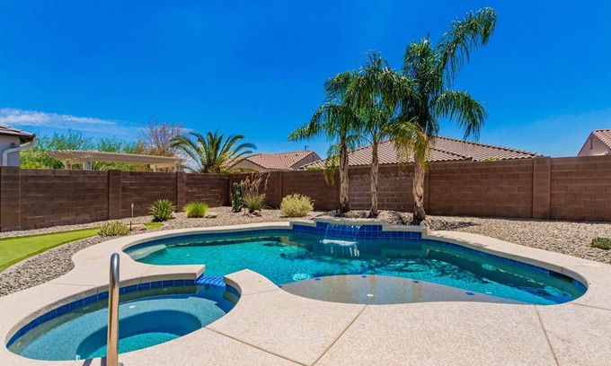Montecito in Estrella House | Welcome NASCAR Fans! Come chill by the pool in this Estrella Mtn Ranch designers home!