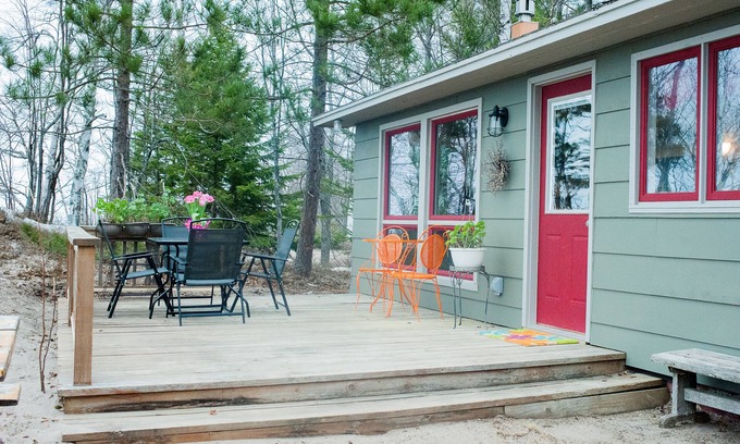 Laurium House | Welcome Skiers/Snowmobilers! Blueberry Beach House in a Winter Wonderland