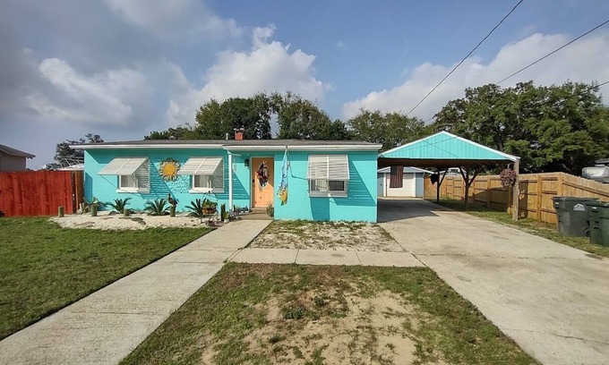 Pensacola House | Welcome to Beach House! No Cleaning Fee.