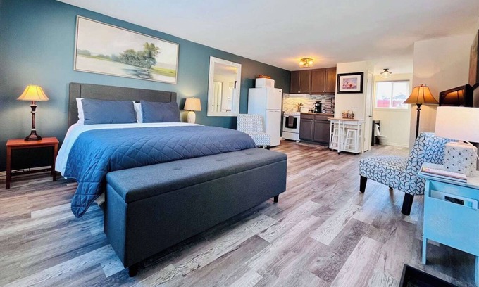 Rose Park Apartment | Welcome to Big Sky 1 - Adorable Midtown Studio