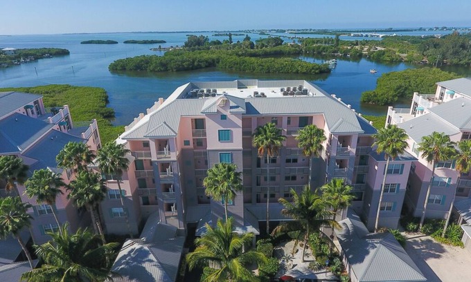 Placida Condo | Welcome to Boca Breeze! Harbor view!