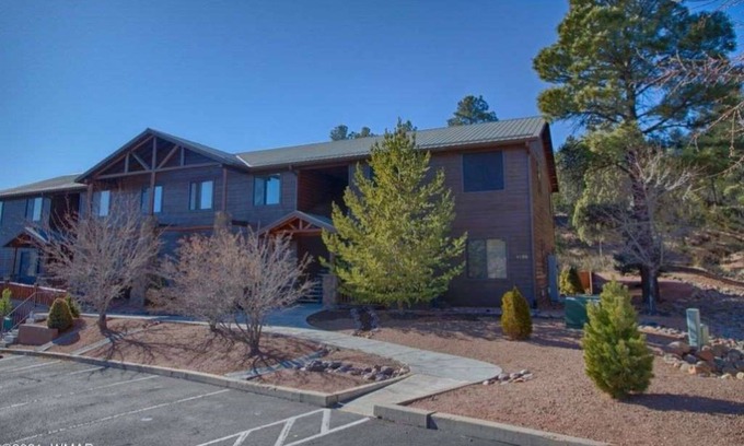 Show Low Condo | Welcome to “Buffalo Pines”