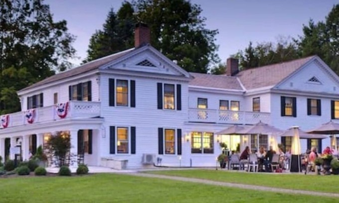 Dorset House | Welcome to "Bumblinn" ~ Historic Dorset, VT