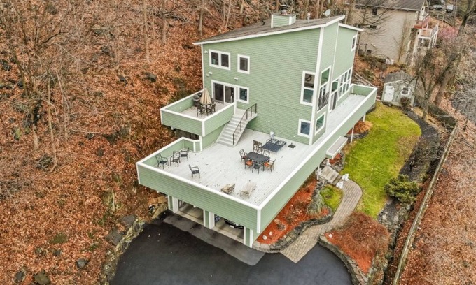 Town of Orangetown House | Welcome to Casa Verde!