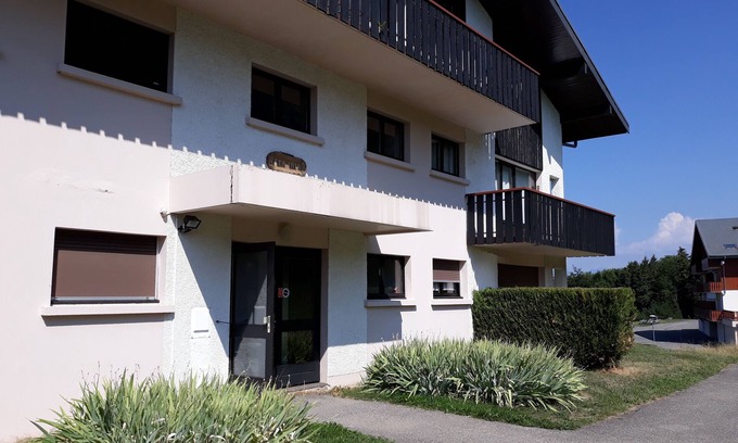 Thollon-les-Memises Apartment | Welcome to Les Irris de Sarra