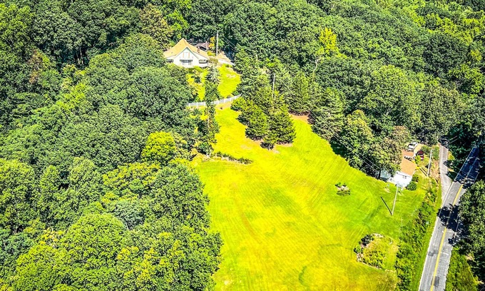 Tigerville Other | Welcome to Glassy Mountain Farmhouse in North Travelers Rest. Be our guest!
