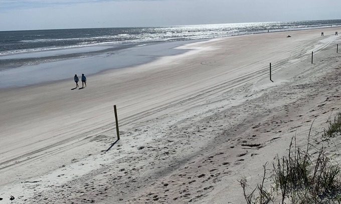 Edgewater House | Welcome to our Coastal Retreat! nJust 10 minutes from New Smyrna Beach