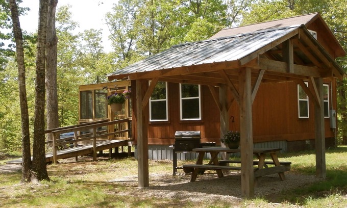 Bruno Cottage | Welcome To Our Cozy And Private Ozark Mountains Cottage.