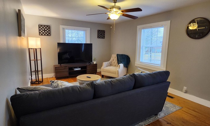 Sweetwater House | Welcome to our cozy Price Street cottage in the sweetest town in East, TN.