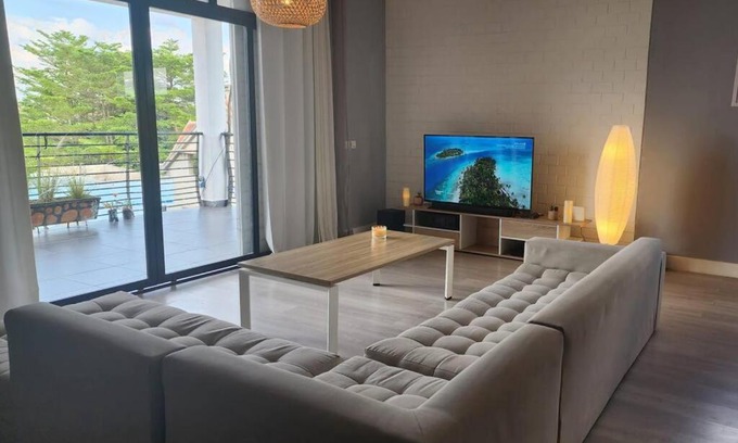 Ambohibao Apartment | Welcome to Rialy family Home!