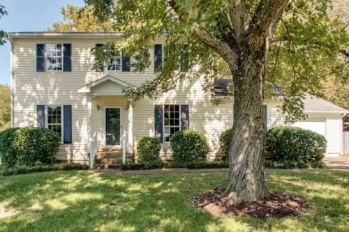 Mount Juliet House | Welcome to Risa!
