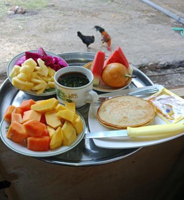 Riung House | Welcome To Riung 17 island dan rental motor dan organais Boat Trip 17 island Riung