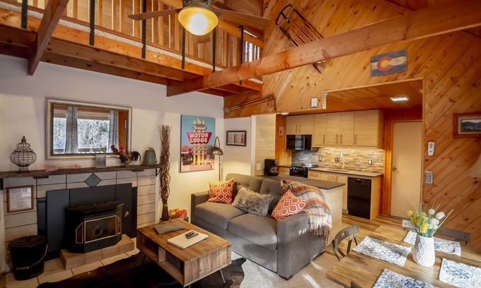 Garfield Cabin | Welcome to Rocky Top Cabins A & B- Basecamp for your adventures!