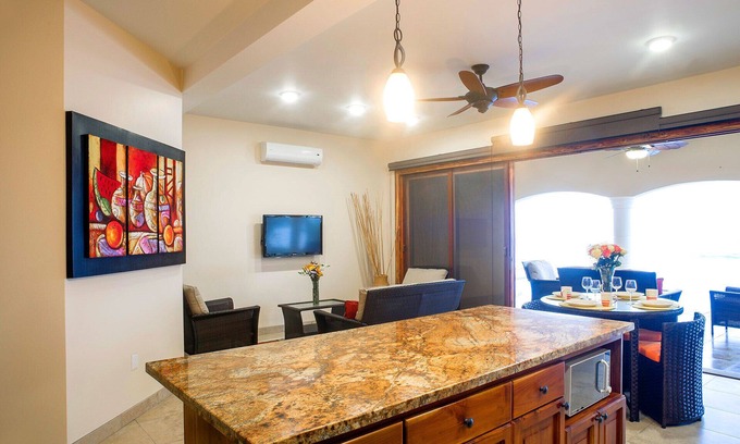 Manglaralto Apartment | Welcome To Sunrise Villa! Get Ready For An Unforgettable Beach Vacation!