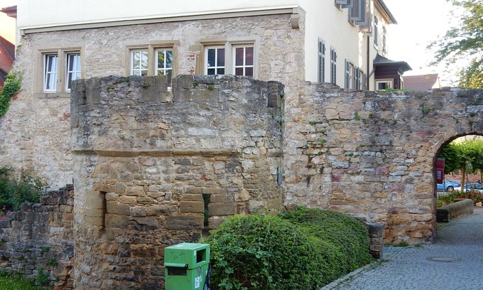 Marbach am Neckar Apartment | Welcome to the heart of the old town - Ferienwohnung Marbach-Zentrum