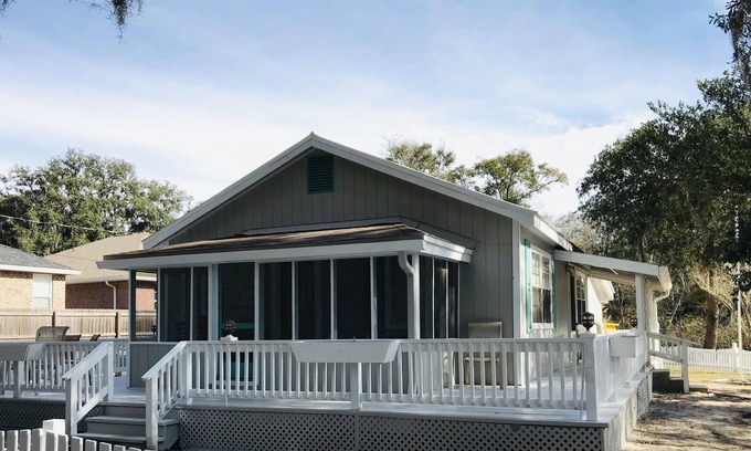 Niceville Cottage | Welcome to the Cottage love