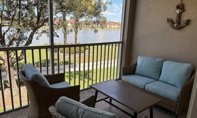 Naples Condo | Welcome to the Cypress Trace Treasure