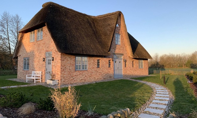 Vollerwiek House | Welcome to the dream under thatch