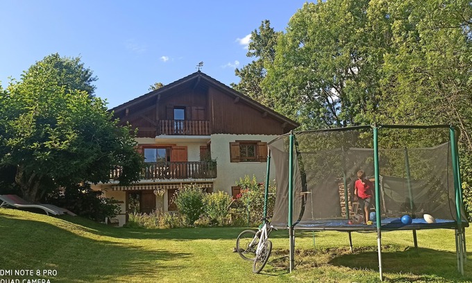 Marthod Cottage | Welcome to the gîte chez l'ami!